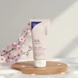 Flicka Silk Touch 3 In 1 Moisturizer and Primer
